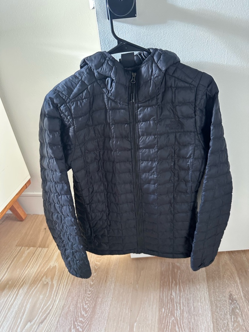 The North Face Women's Black Quilted Jacket with Logo Tag